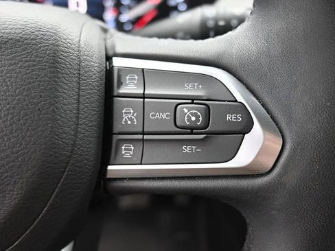 Used 2024 Jeep Compass Limited image 26