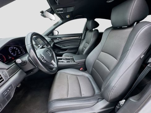 Used 2019 Honda Accord Sport image 12