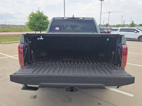 Used 2026 Toyota Tundra Limited AWD/4WD image 34