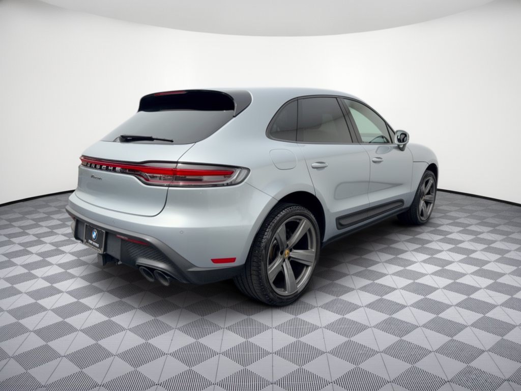 Used 2023 Porsche Macan AWD/4WD image 9