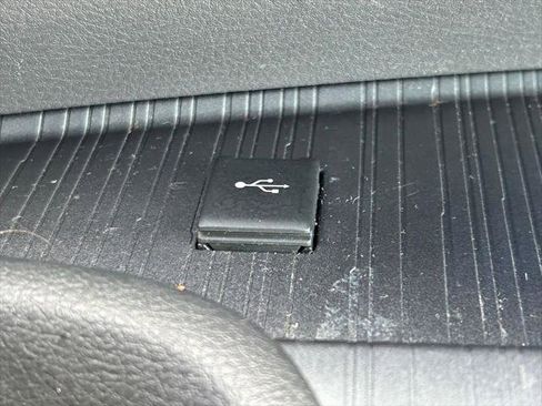 Certified 2022 Toyota Sienna XSE image 30