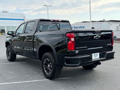 New 2026 Chevrolet Silverado 1500 ZR2 AWD/4WD image 14