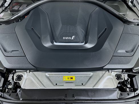 Used 2023 BMW i4 eDrive35 w/ Premium Package image 33