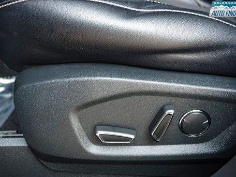 Used 2019 Ford Edge ST w/ Equipment Group 401A AWD/4WD image 12