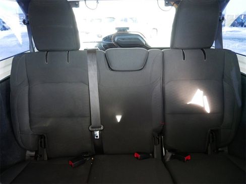 Used 2019 Jeep Wrangler Unlimited Sport S image 16