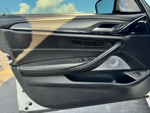 Used 2018 BMW M5 w/ Executive Package image 23