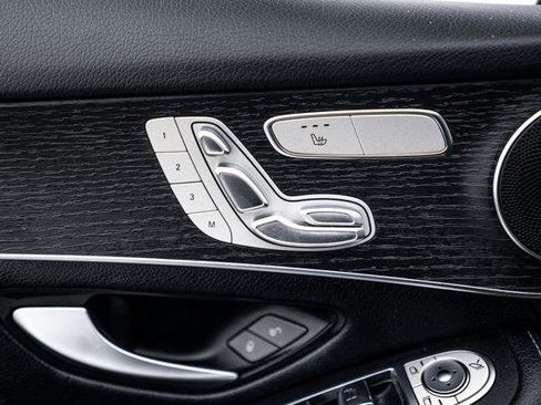 Used 2022 Mercedes-Benz GLC 300 4MATIC image 15
