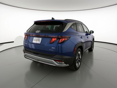 Used 2025 Hyundai Tucson SEL AWD/4WD image 9