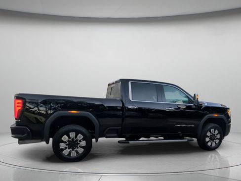 Used 2024 GMC Sierra 2500 Denali w/ Denali Reserve Package AWD/4WD image 30