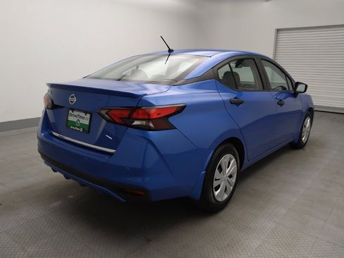 Used 2020 Nissan Versa S FWD image 9