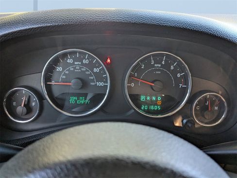 Used 2012 Jeep Wrangler Sahara w/ Connectivity Group image 27