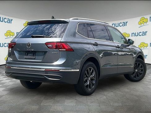 Used 2024 Volkswagen Tiguan SE w/ Panoramic Sunroof Package AWD/4WD image 5