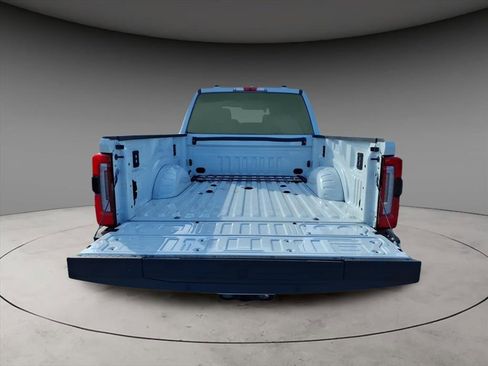 Used 2024 Ford F350 Platinum image 9