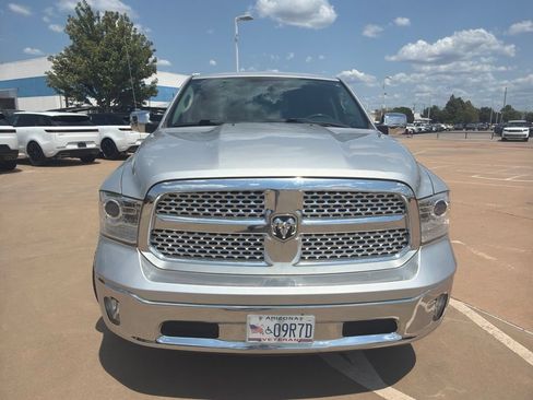 Used 2017 RAM 1500 Laramie RWD image 5