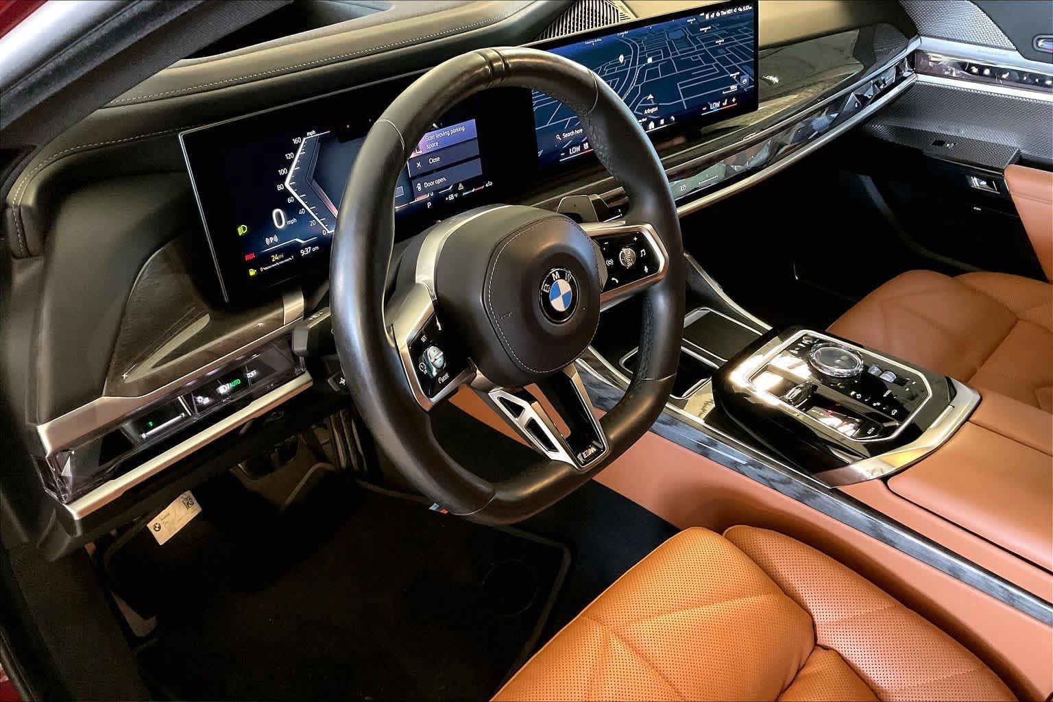 Used 2023 BMW 740i RWD image 16