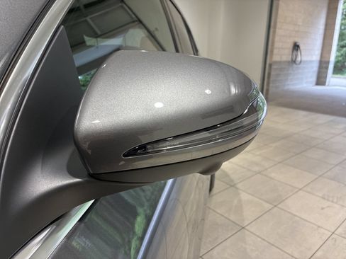 Used 2026 Mercedes-Benz GLA 250 4MATIC image 10