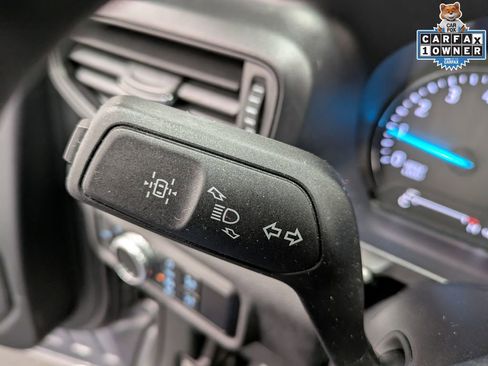 Used 2023 Ford Explorer XLT AWD/4WD image 19