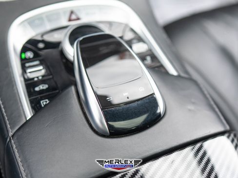 Used 2018 Mercedes-Benz S 560 4MATIC Sedan w/ Premium Package image 41