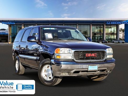 Used 2004 GMC Yukon SLE image 1