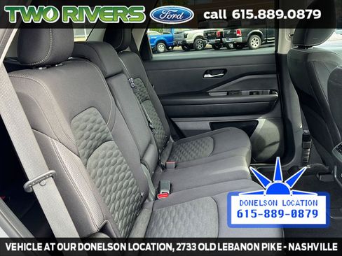 Used 2022 Nissan Pathfinder SV FWD image 36