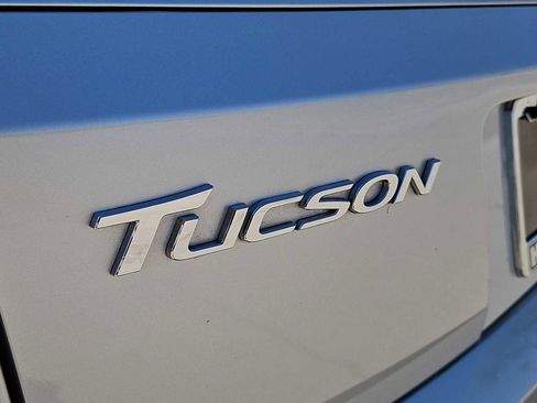 Used 2018 Hyundai Tucson SE image 12