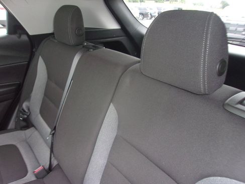 Used 2024 Chevrolet TrailBlazer LT w/ Driver Confidence Package FWD image 17