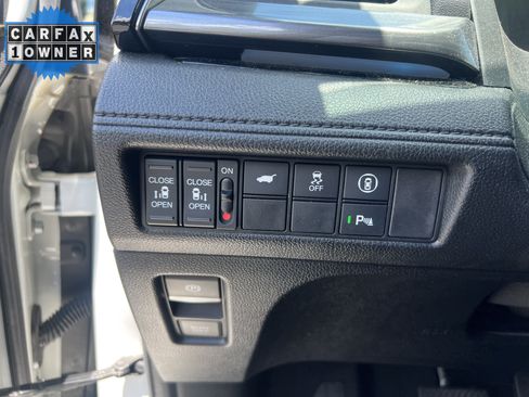 Used 2022 Honda Odyssey Elite image 17