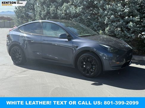 Used 2023 Tesla Model Y Long Range AWD/4WD image 9
