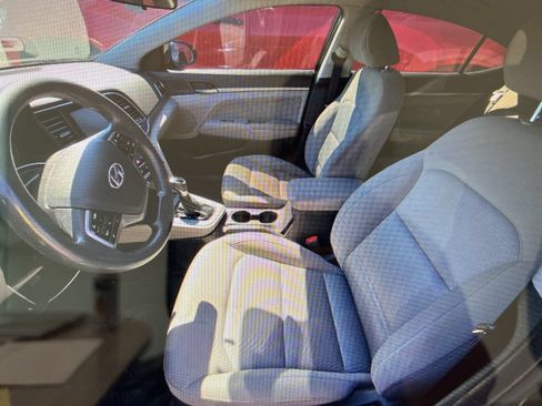 Used 2018 Hyundai Elantra SEL FWD image 7