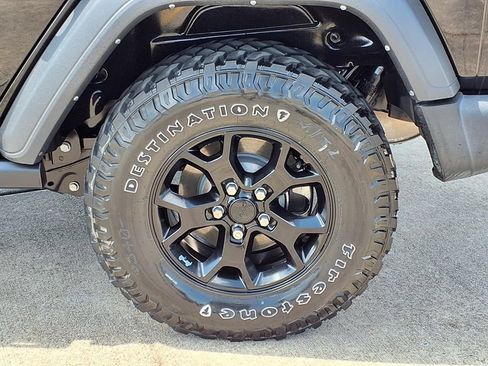 Used 2023 Jeep Wrangler Unlimited Sport AWD/4WD image 30