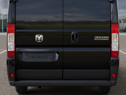 New 2026 RAM ProMaster 3500 w/ Crew Van Package FWD image 13