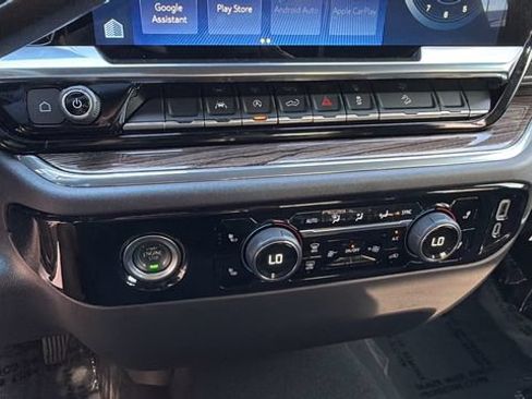 Used 2024 Chevrolet Silverado 1500 RST w/ Z71 Off-Road Package AWD/4WD image 30