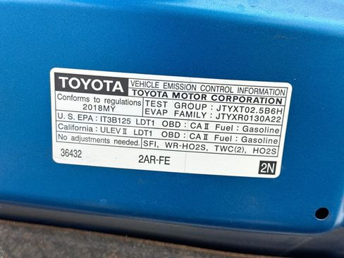 Used 2018 Toyota RAV4 LE w/ All Weather Liner Package FWD image 19