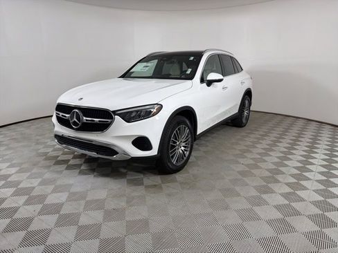 New 2026 Mercedes-Benz GLC 300 4MATIC image 3