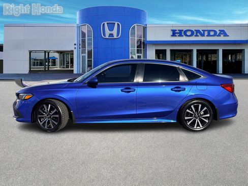 Certified 2023 Honda Civic EX image 4