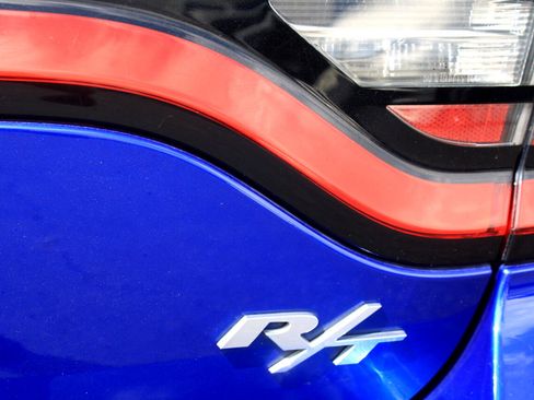 Used 2020 Dodge Charger R/T image 7