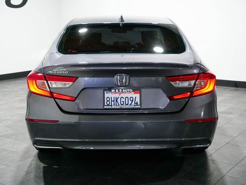 Used 2018 Honda Accord LX image 4