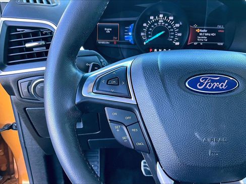 Used 2015 Ford Edge Sport image 17