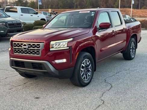 Certified 2024 Nissan Frontier SL w/ Technology Package image 7