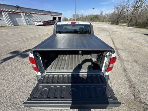 Used 2024 Ford Maverick XLT image 22