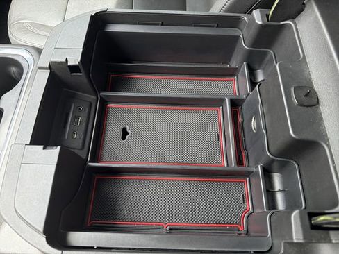 Used 2020 Chevrolet Silverado 1500 RST w/ Texas Edition image 33