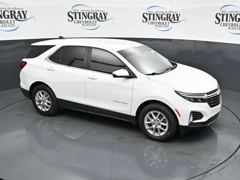 Used 2022 Chevrolet Equinox LT FWD image 18