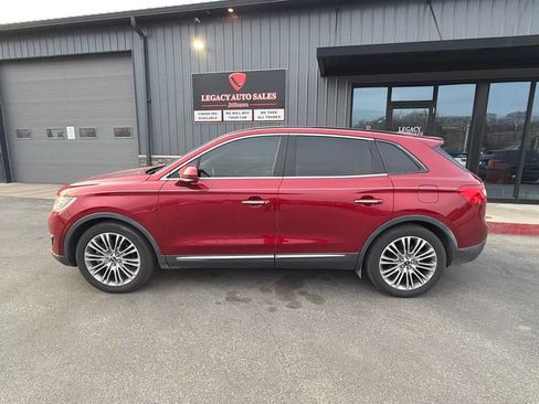 Used 2016 Lincoln MKX Reserve image 2