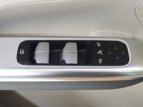 New 2026 Mercedes-Benz GLC 300 4MATIC image 24