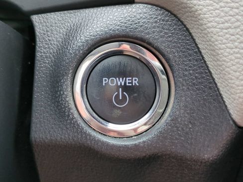 Used 2023 Toyota RAV4 XLE Premium AWD/4WD image 28