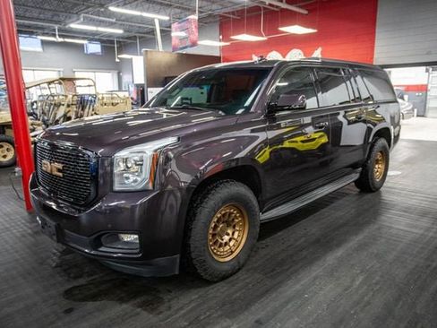 Used 2015 GMC Yukon XL Denali w/ Open Road Package image 2