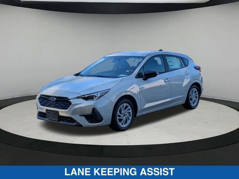 Certified 2025 Subaru Impreza 2.0i image 8