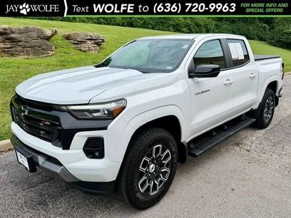 Used 2023 Chevrolet Colorado Z71 w/ Z71 Convenience Package 2