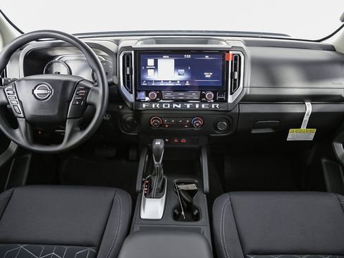 New 2025 Nissan Frontier SV image 27