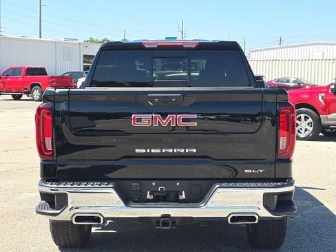 Used 2024 GMC Sierra 1500 SLT w/ SLT Premium Plus Package AWD/4WD image 4